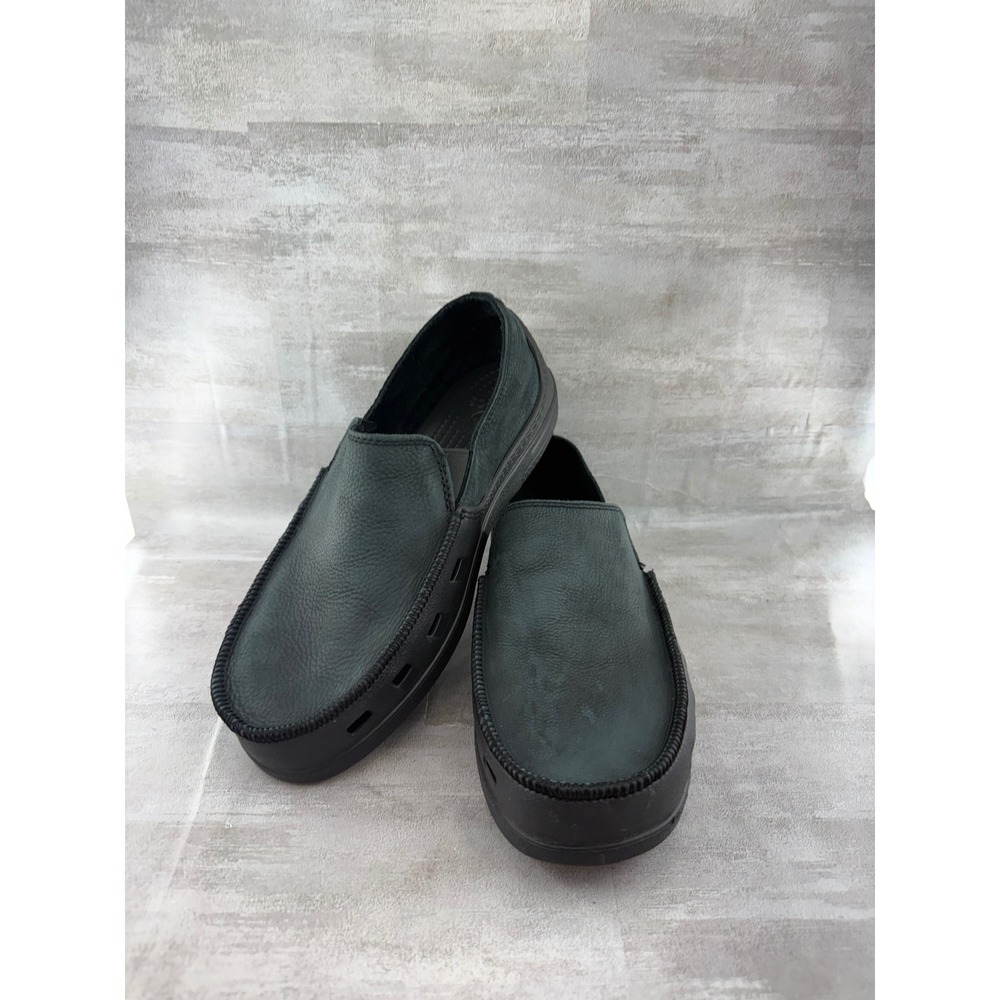 Crocs Santa Cruz Leather Loafers Men Sz 10 Black Slip On Shoes 10892